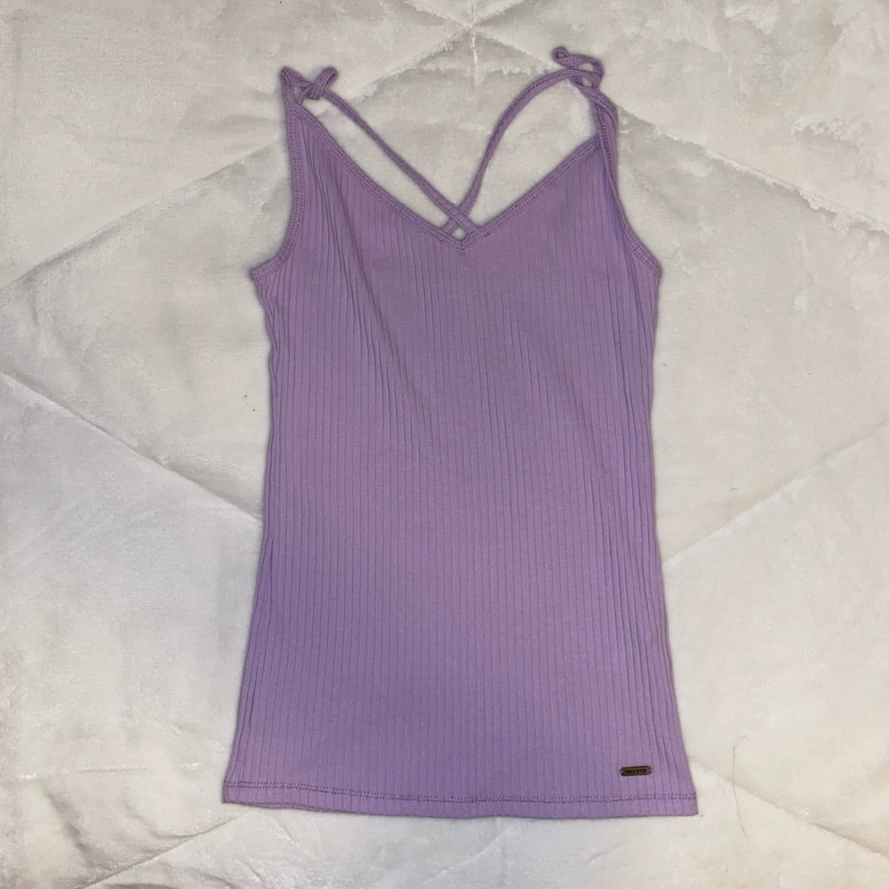 Hollister Tank